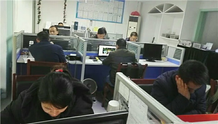 晗光戰(zhàn)士春節(jié)前夕激情奮戰(zhàn)，促項(xiàng)目完美收官